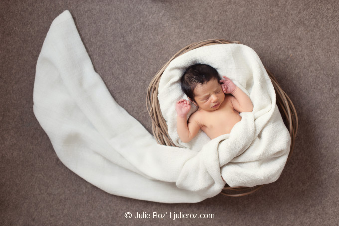 Photographe bébé Paris : séance photos nouveau-né Paris : Ismael_23