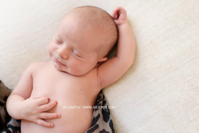 Séance photo nouveau-né Paris, Photographe bébé APSNN : Hector_1