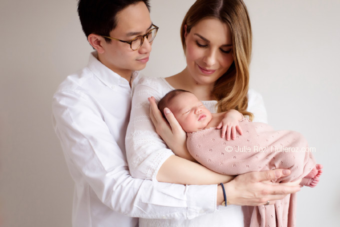 seance_photo_bebe_paris_52 Photographe spécialiste nouveau-né Paris, photos naissance bébé : Rose_34