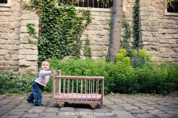 Séance photos enfant 92, photographe famille Issy les Moulineaux : Camille_17