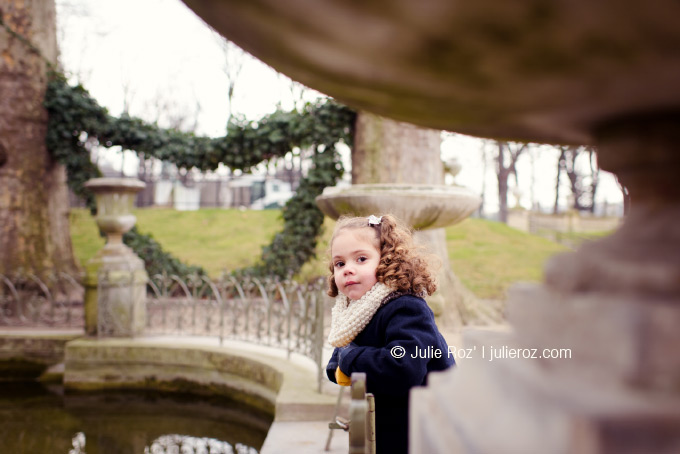 Séance photo famille Paris, photographe famille Paris : Lise et Léonie_33