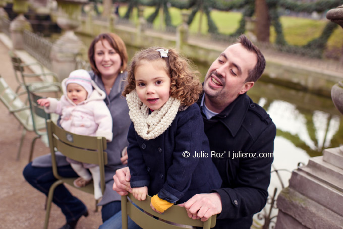 Séance photo famille Paris, photographe famille Paris : Lise et Léonie_37