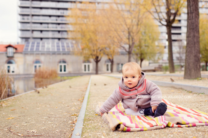 Photographe bébé Paris, séance photo bébé famille Paris : Chloé_30