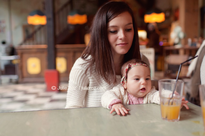 Photographe famille Paris : séance photos enfants Paris : Mila et Pablo_32