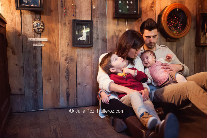 Photographe famille Paris : séance photos enfants Paris : Mila et Pablo_51