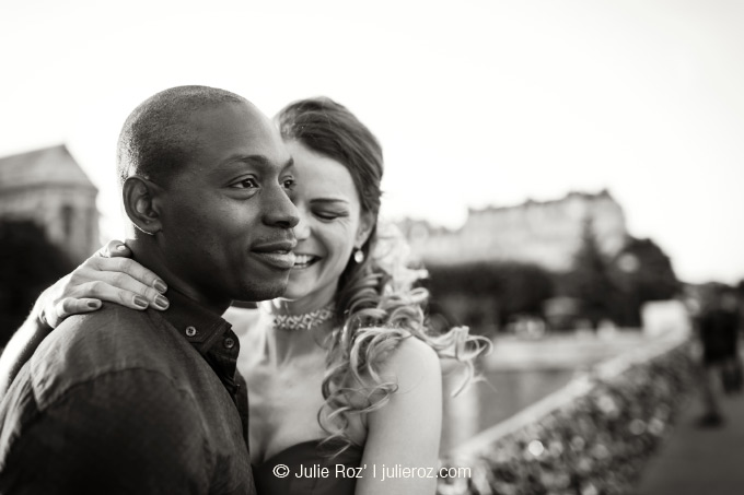 Photographe professionnel couple Paris, love session Paris : Sophie & Felix_35