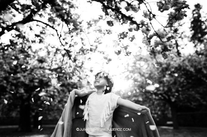 seance_photo_sceaux_cerisiers_92_40 Séance photos mère fille sous les cerisiers en fleurs Sceaux, photographe cerisiers parc Sceaux 92_38