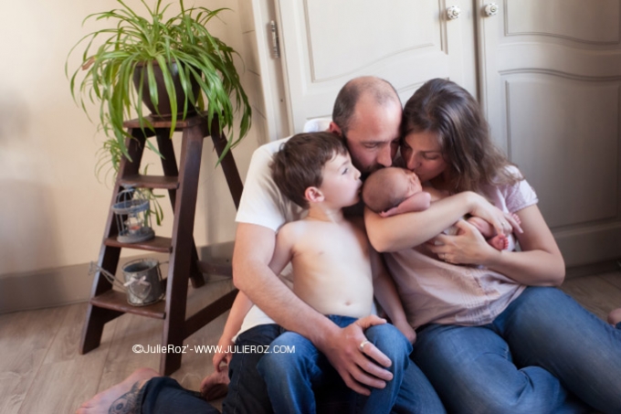 Séance photos nouveau-né 78, photographe professionnel APSNN spécialiste du nouveau-né Paris_23